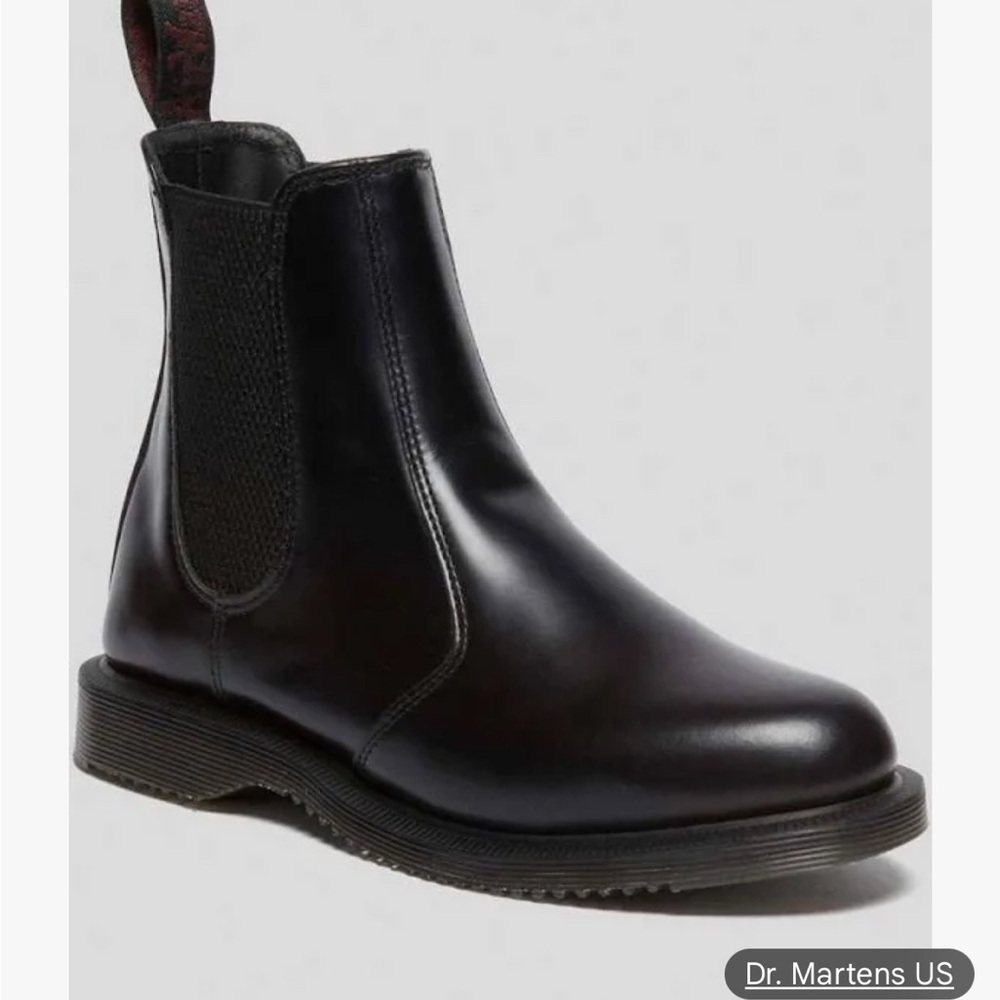 Dr. Martens Flora Smooth Leather Chelsea Boots